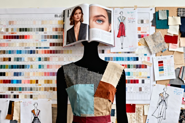 色彩搭配与服装风格